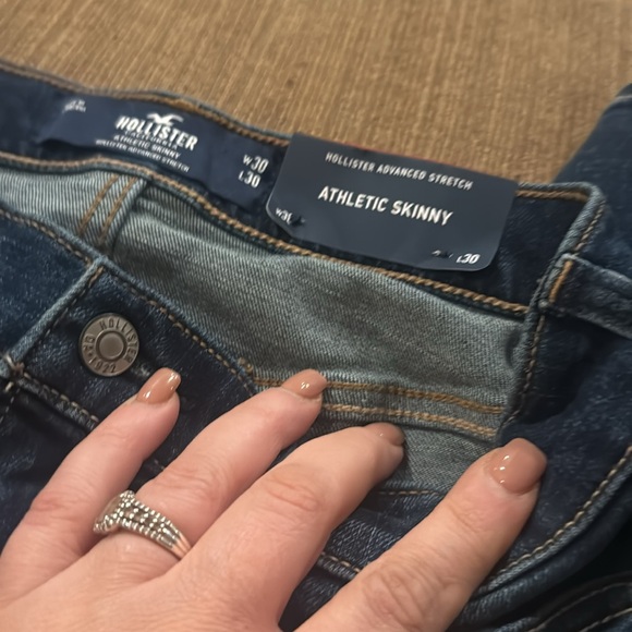 Men’s Hollister Advanced Stretch Skinny - Picture 2 of 3